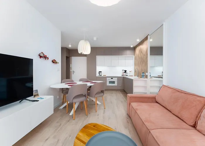 Apart111 Baltycka 22 *